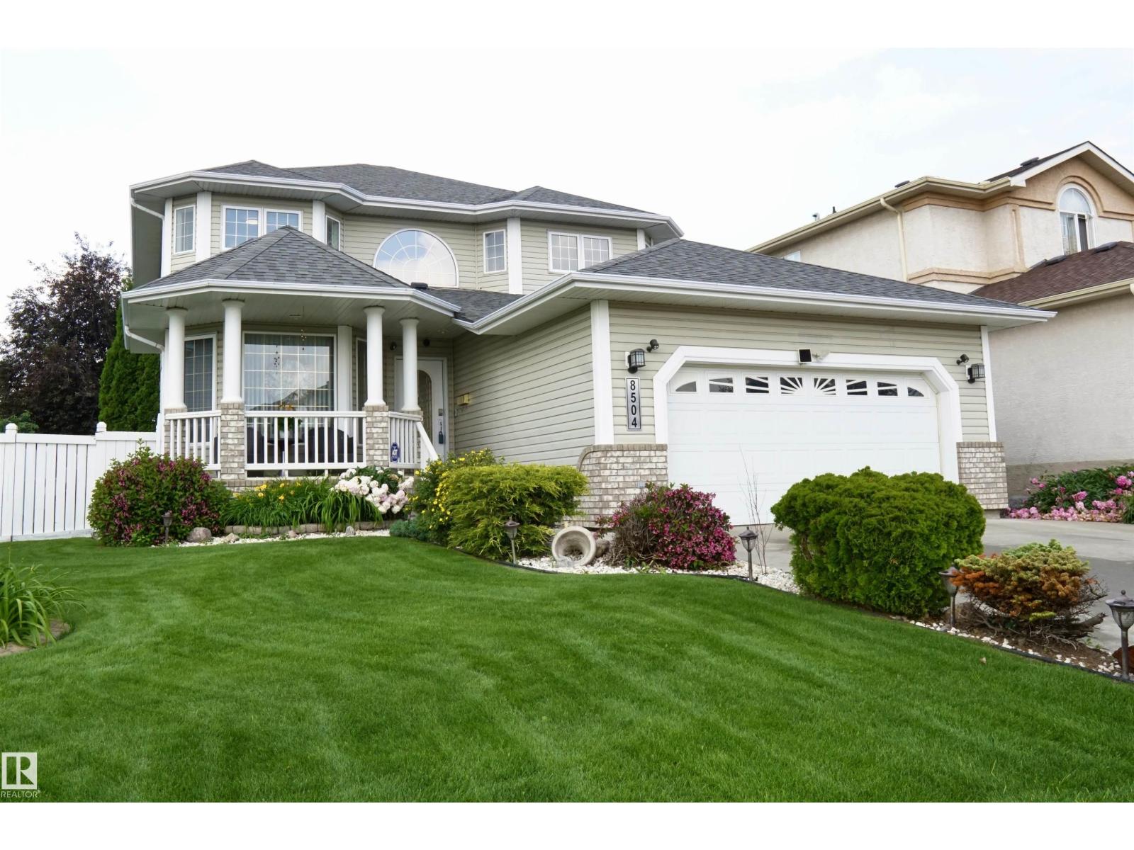 MLS® listing #29989010 for sale located at 8504 160A AV NW