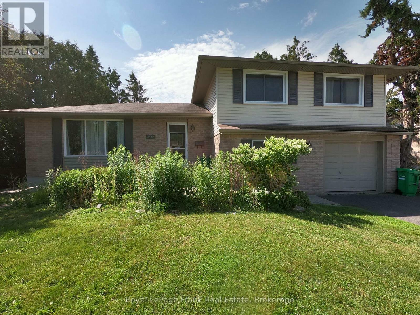 MLS® listing #29989245 for sale located at MAIN FLOOR - 1167 WELLER STREET