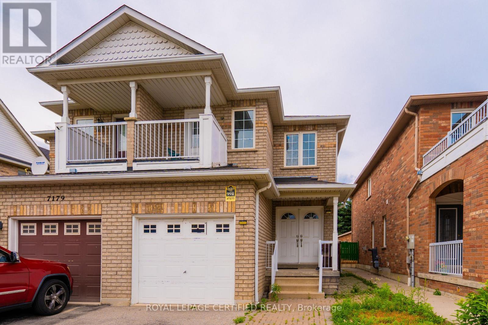 MLS® listing #29990153 for sale located at 7177 VILLAGE WALK