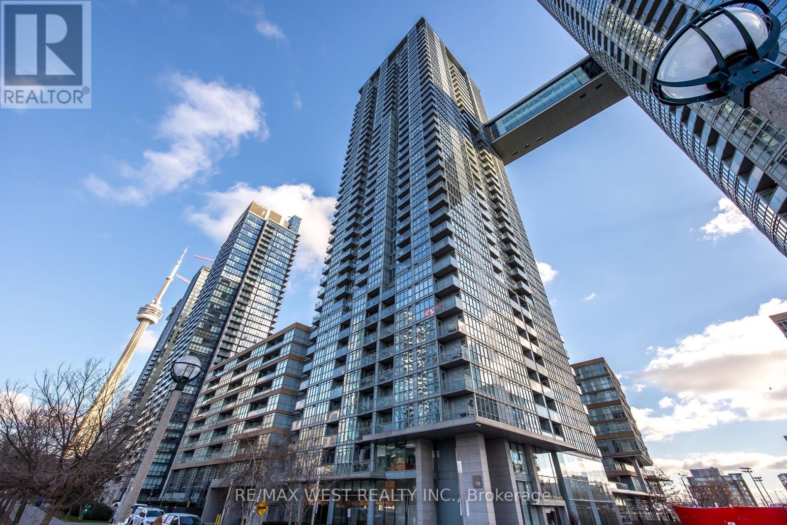 MLS® listing #29990184 for sale located at 1106 - 15 ICEBOAT TERRACE