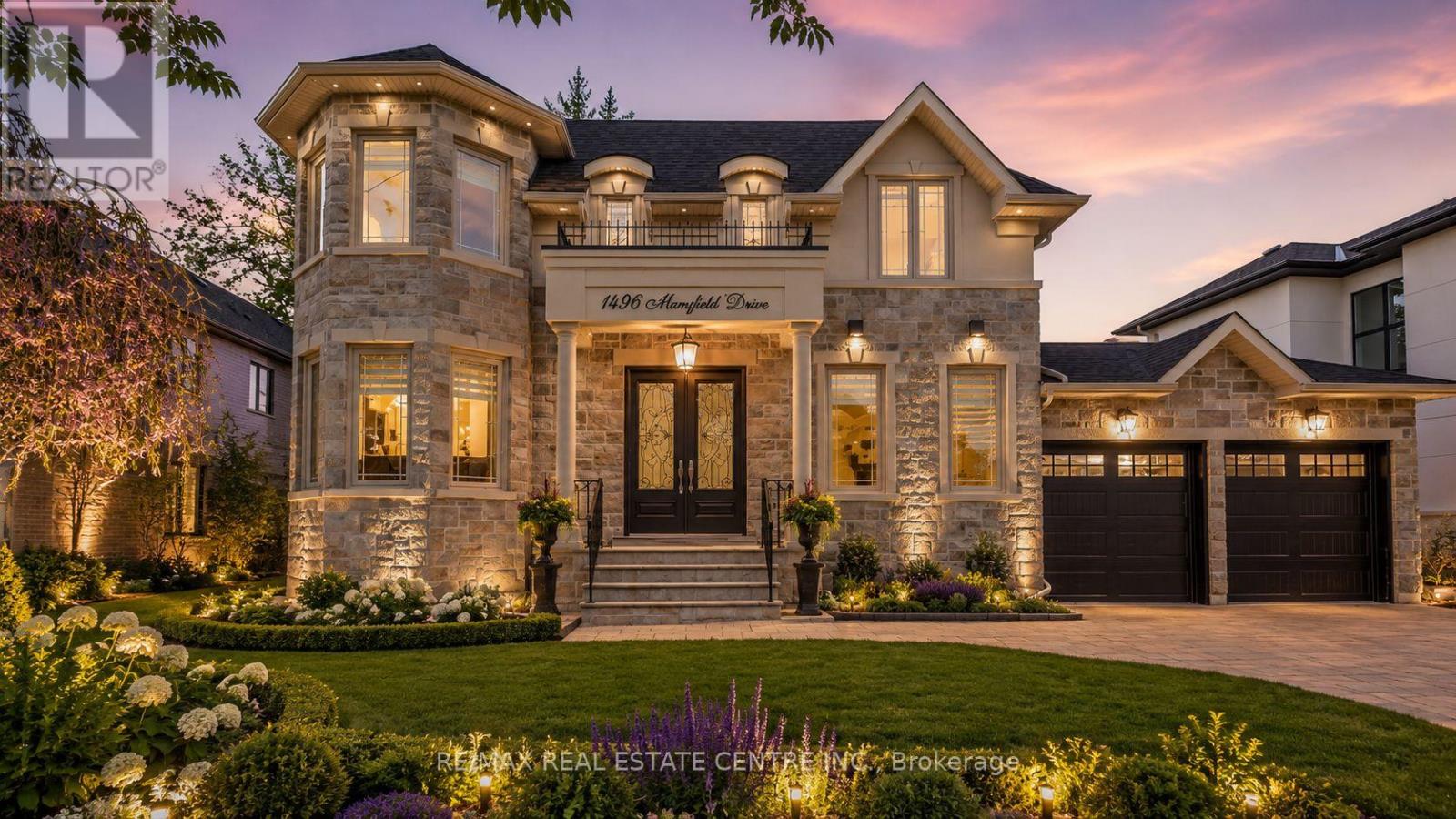 MLS® listing #29990470 for sale located at 1496 MANSFIELD DRIVE
