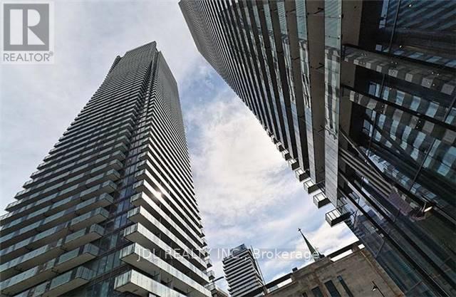 MLS® listing #29990521 for sale located at 707 - 65 ST MARY STREET