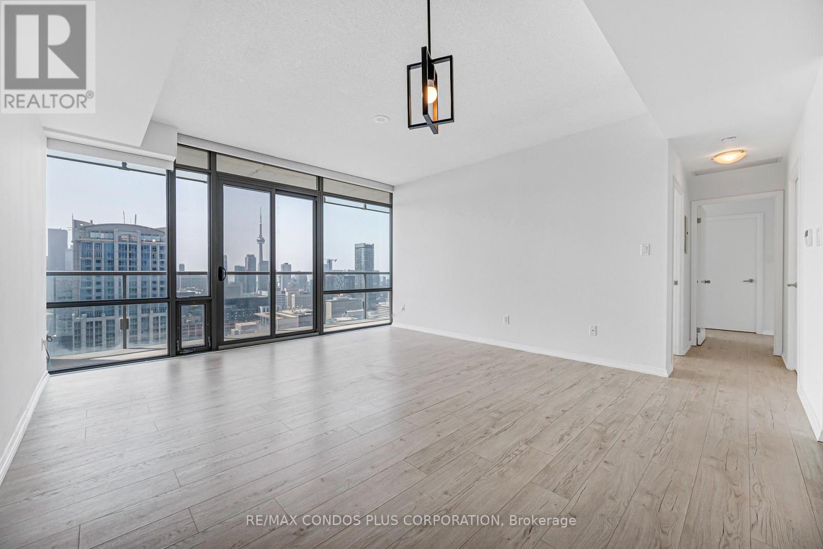 MLS® listing #29990638 for sale located at 4404 - 38 GRENVILLE STREET