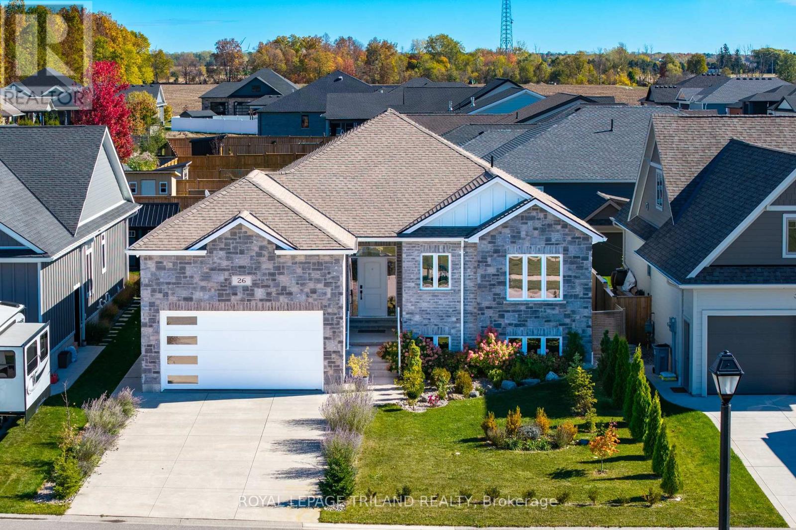 MLS® listing #29990724 for sale located at 26 TATTERSALL LANE