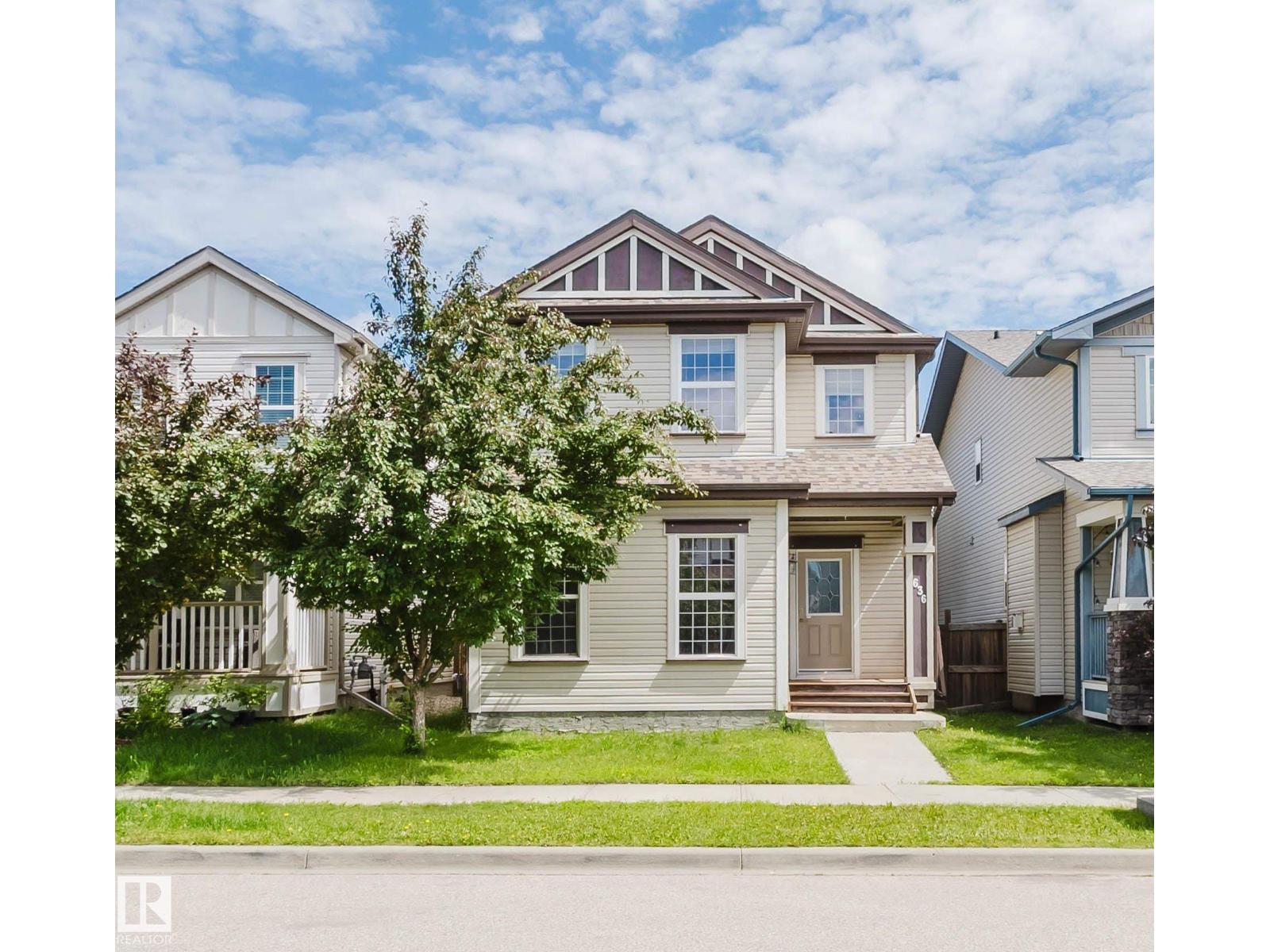 MLS® listing #29990894 for sale located at 636 MCDONOUGH LINK NW