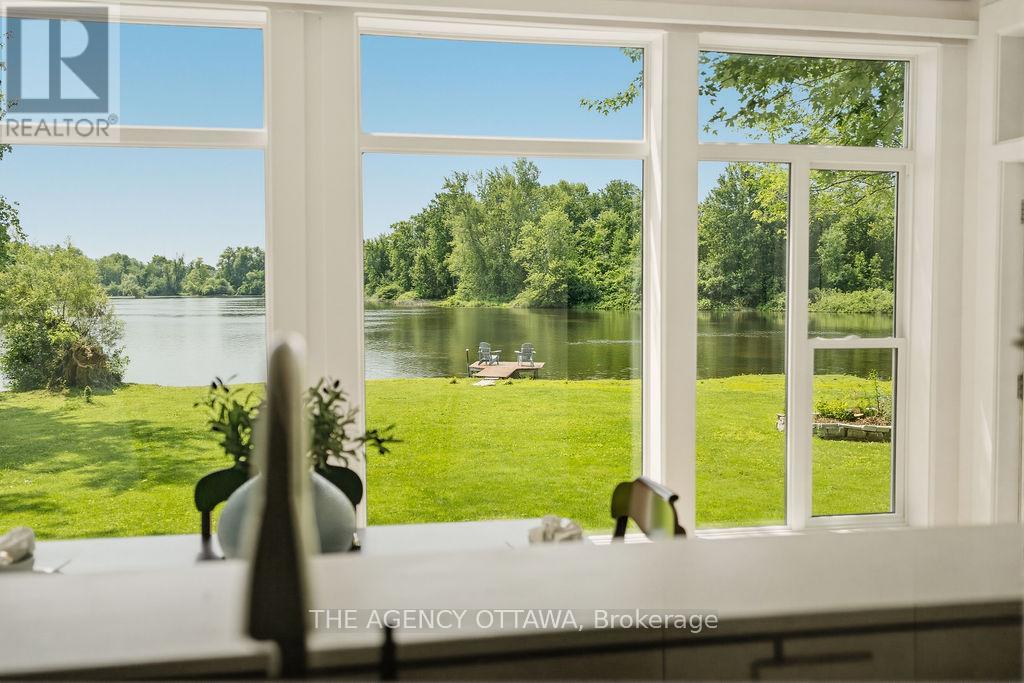 MLS® listing #29990904 for sale located at 101 PATTY LANE