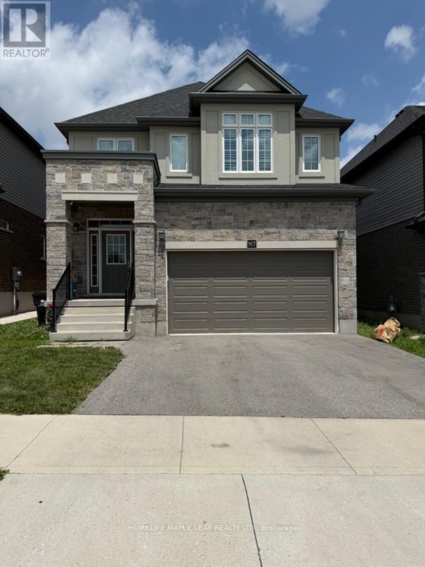 MLS® listing #29991309 for sale located at 917 VALENCIA COURT