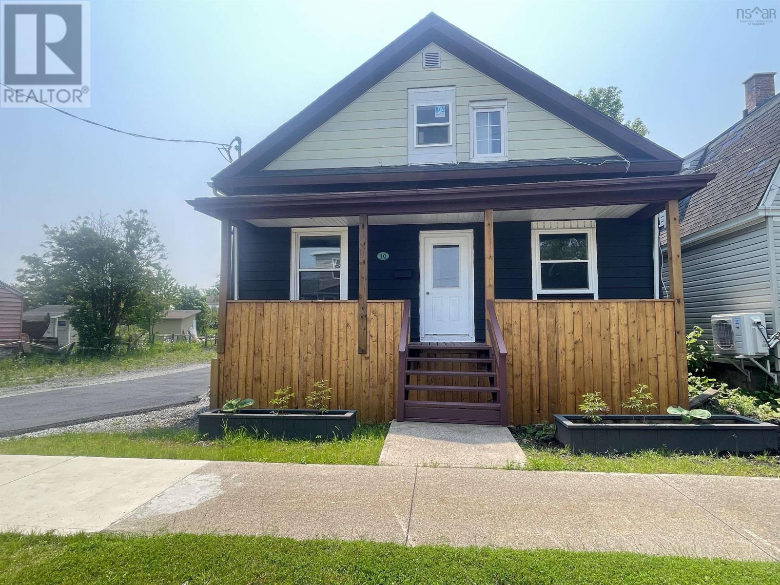 MLS® listing #29992050 for sale located at 30 Wesley Street