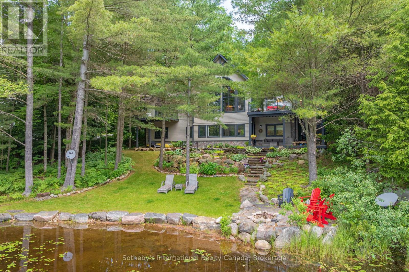 MLS® listing #29992066 for sale located at 41 ESTATE DRIVE