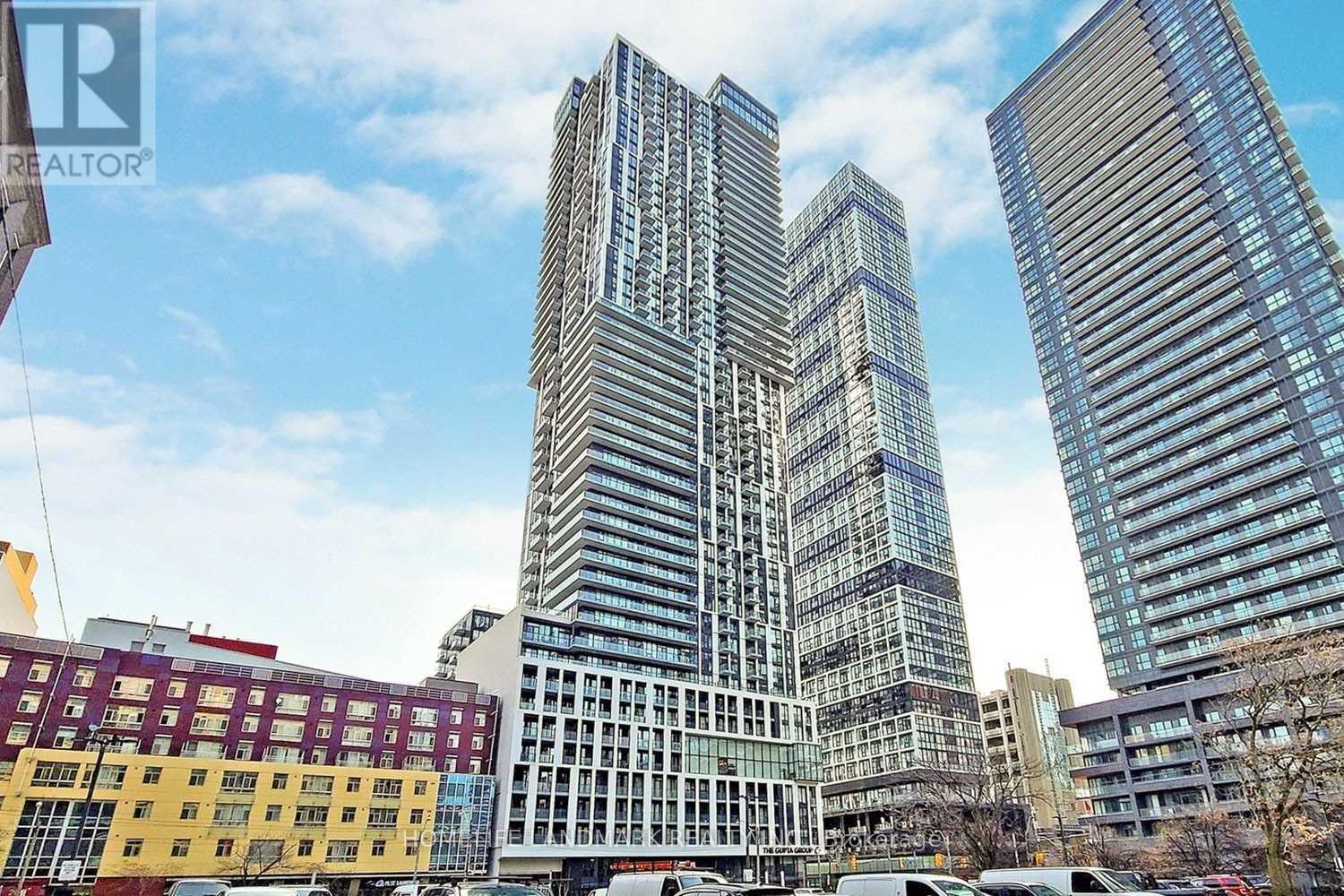 MLS® listing #29992178 for sale located at 739 - 251 JARVIS STREET