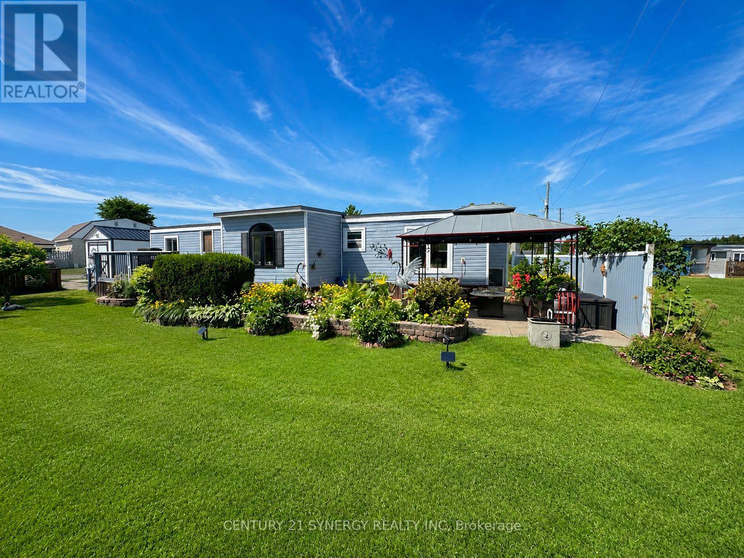 MLS® listing #29992887 for sale located at 17 ECHO DRIVE