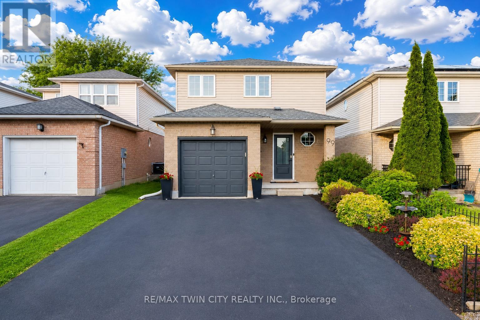 MLS® listing #29992917 for sale located at 99 STANLEY AVENUE