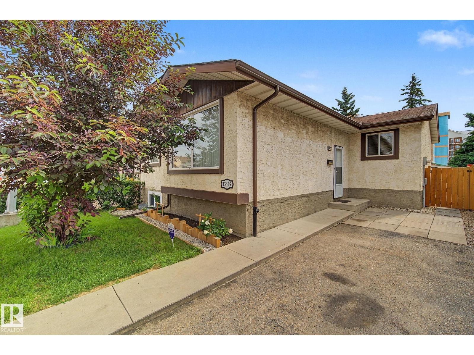 MLS® listing #29993842 for sale located at 13849 114 ST NW