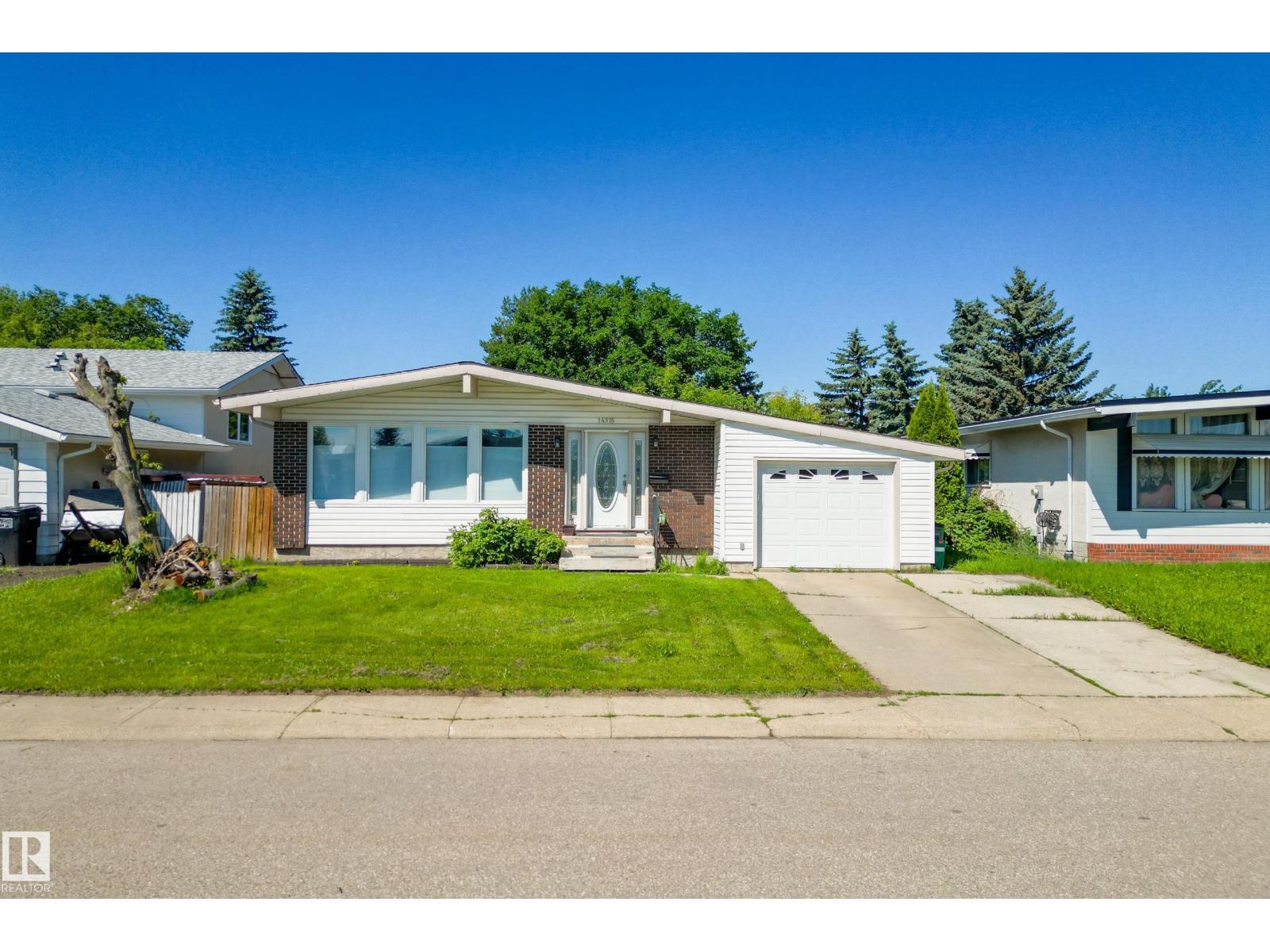 MLS® listing #29996433 for sale located at 14916 114A ST NW