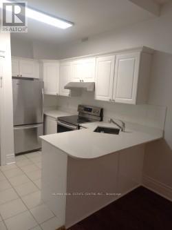 MLS® listing #29997647 for sale located at 3 - 129 WALMER ROAD