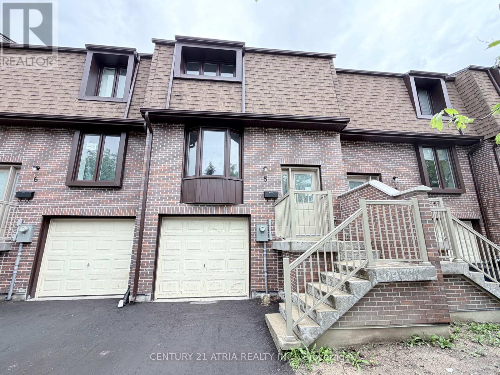 MLS® listing #29997662 for sale located at 5 - 11 PLAISANCE ROAD