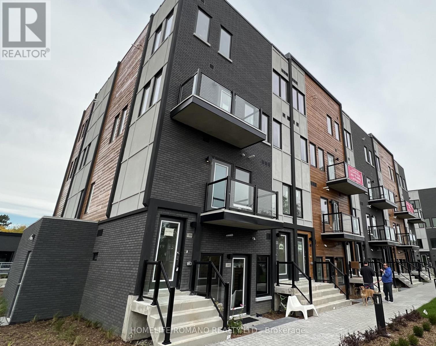 MLS® listing #29997681 for sale located at 120 - 402 THE EAST MALL