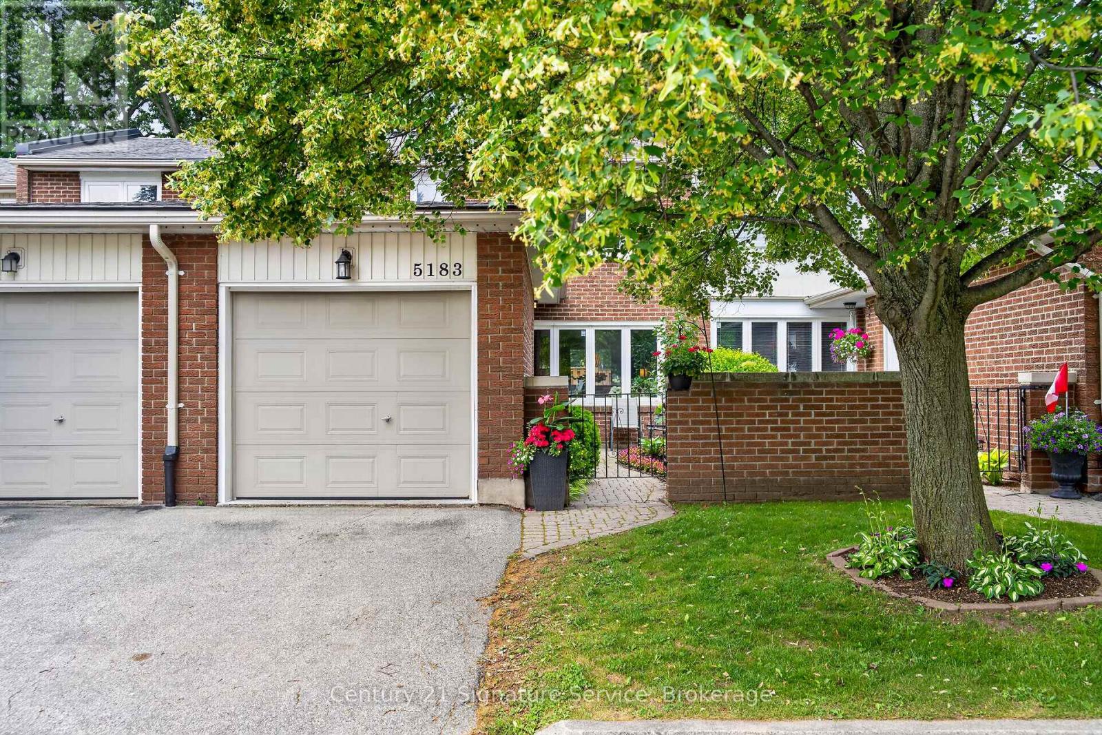MLS® listing #29997682 for sale located at 5183 BANTING COURT