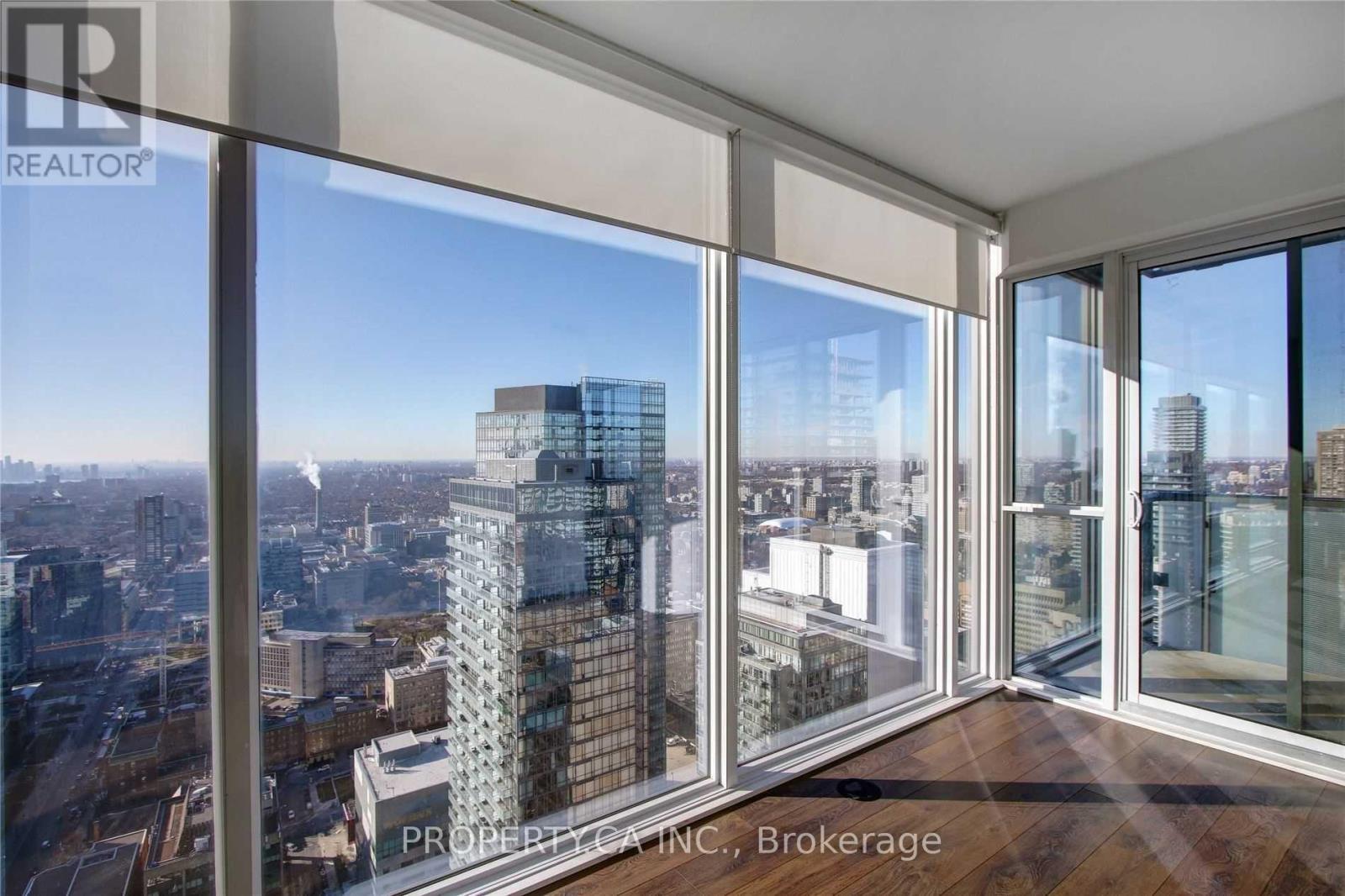 MLS® listing #29997990 for sale located at 4704 - 15 GRENVILLE STREET
