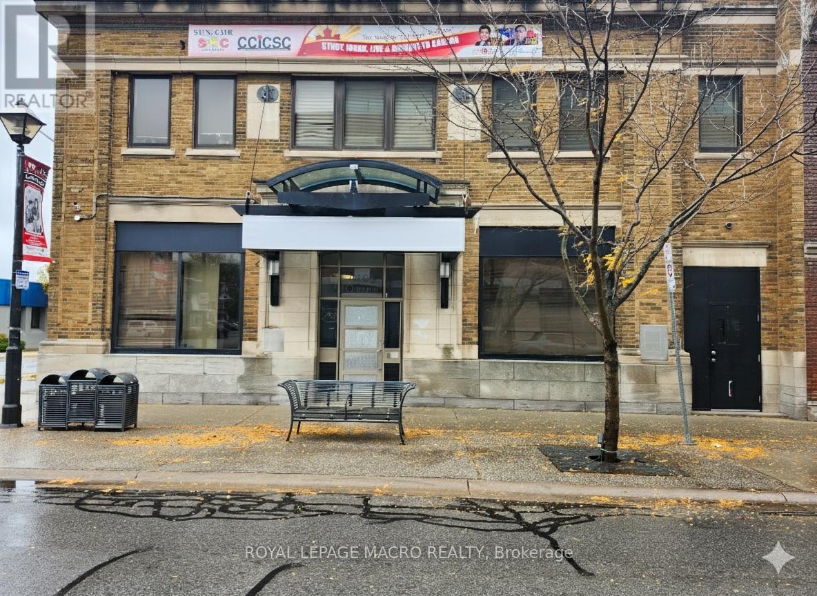 MLS® listing #29998161 for sale located at 4365 QUEEN STREET