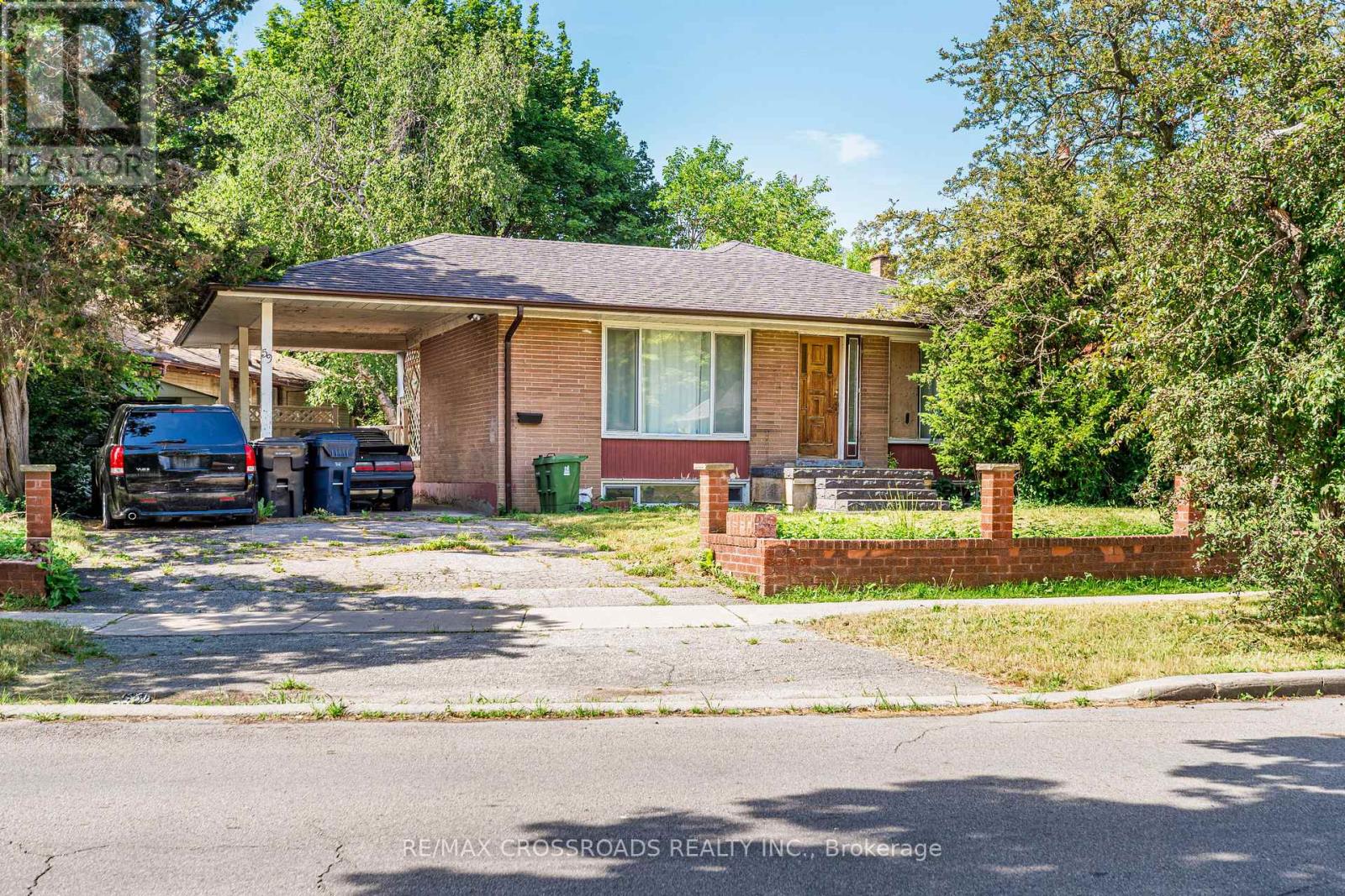 MLS® listing #29998258 for sale located at 59 STANSBURY CRESCENT