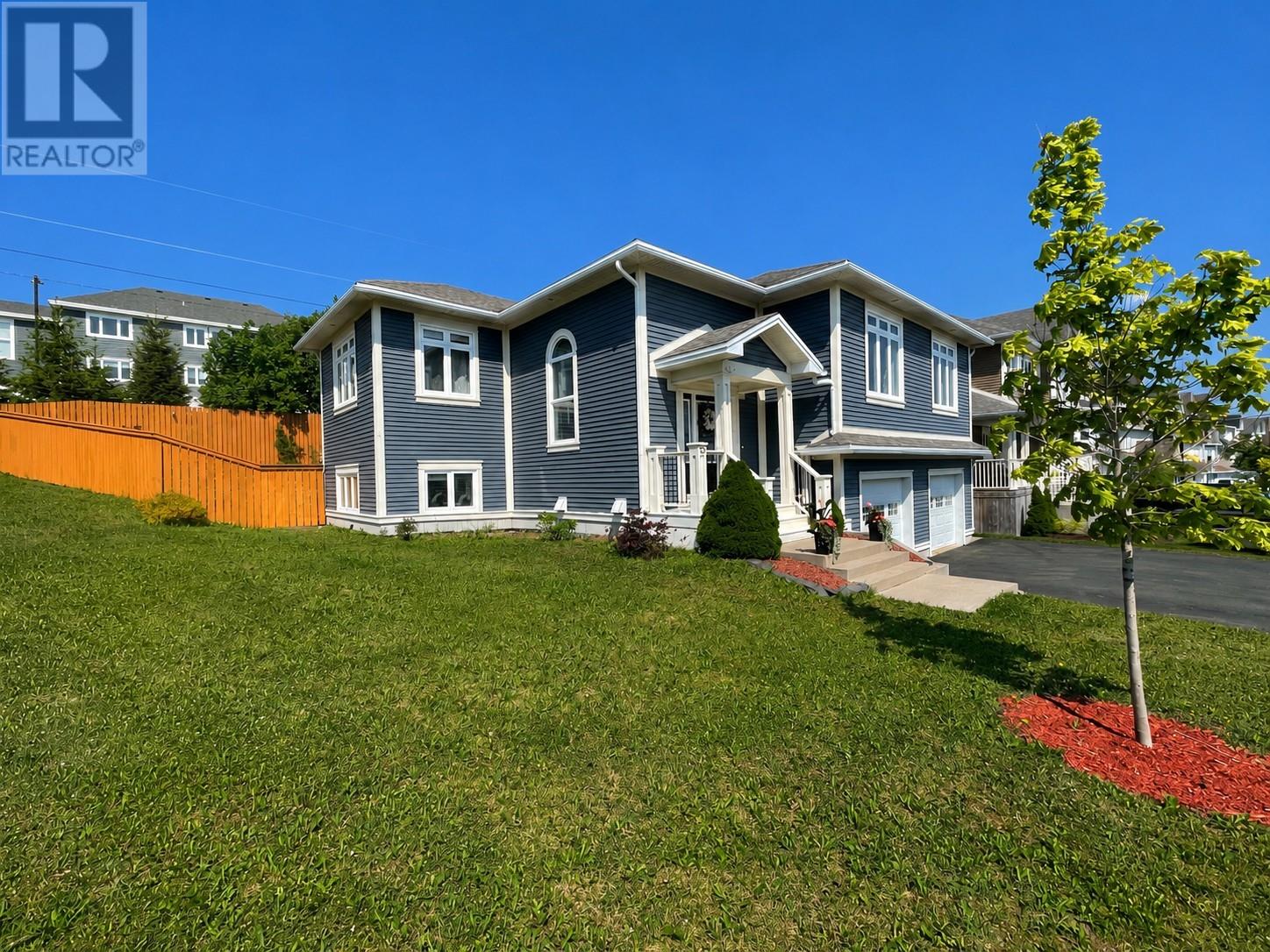 MLS® listing #29998385 for sale located at 54 Blade Crescent