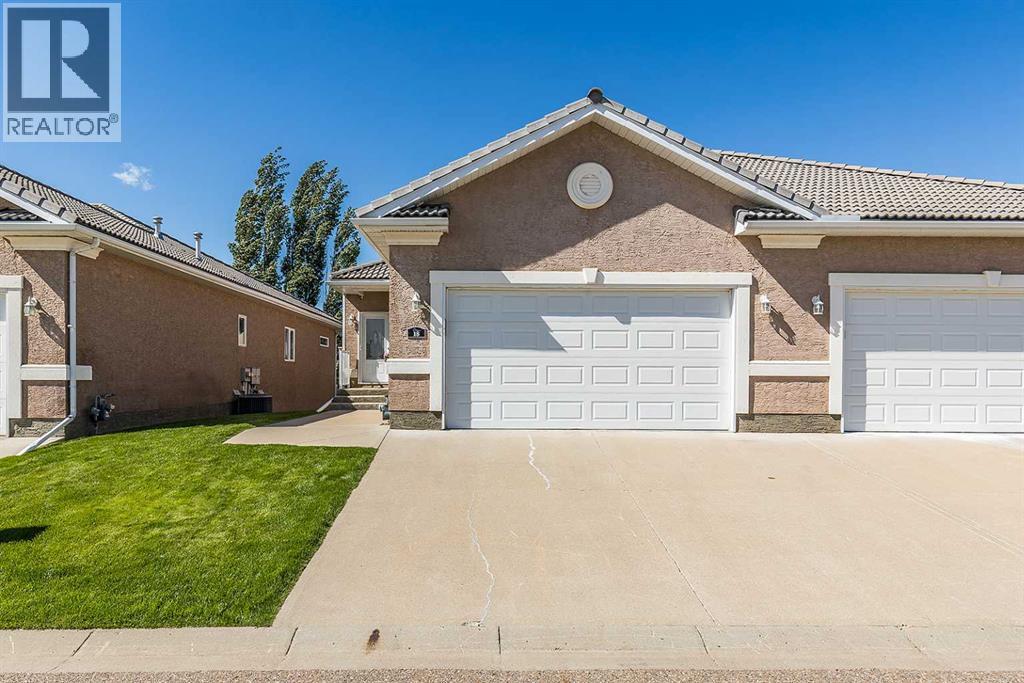 MLS® listing #29999319 for sale located at 18 Ranchlands Lane NE