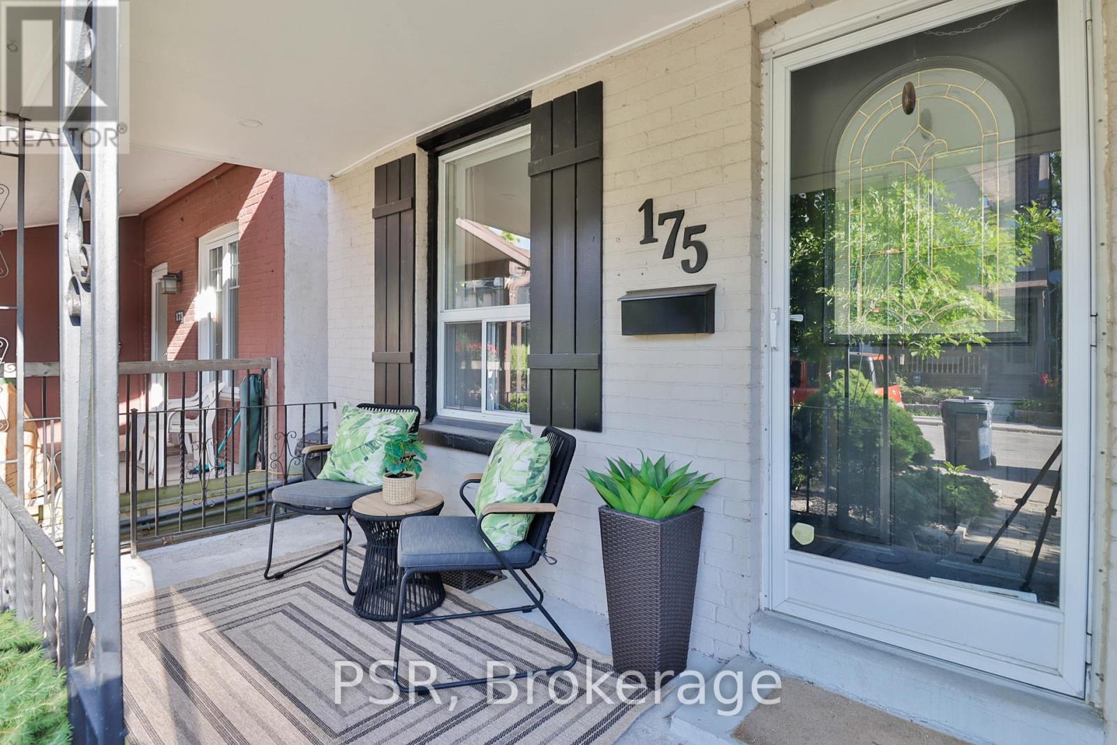 MLS® listing #29999371 for sale located at 175 MARIA STREET