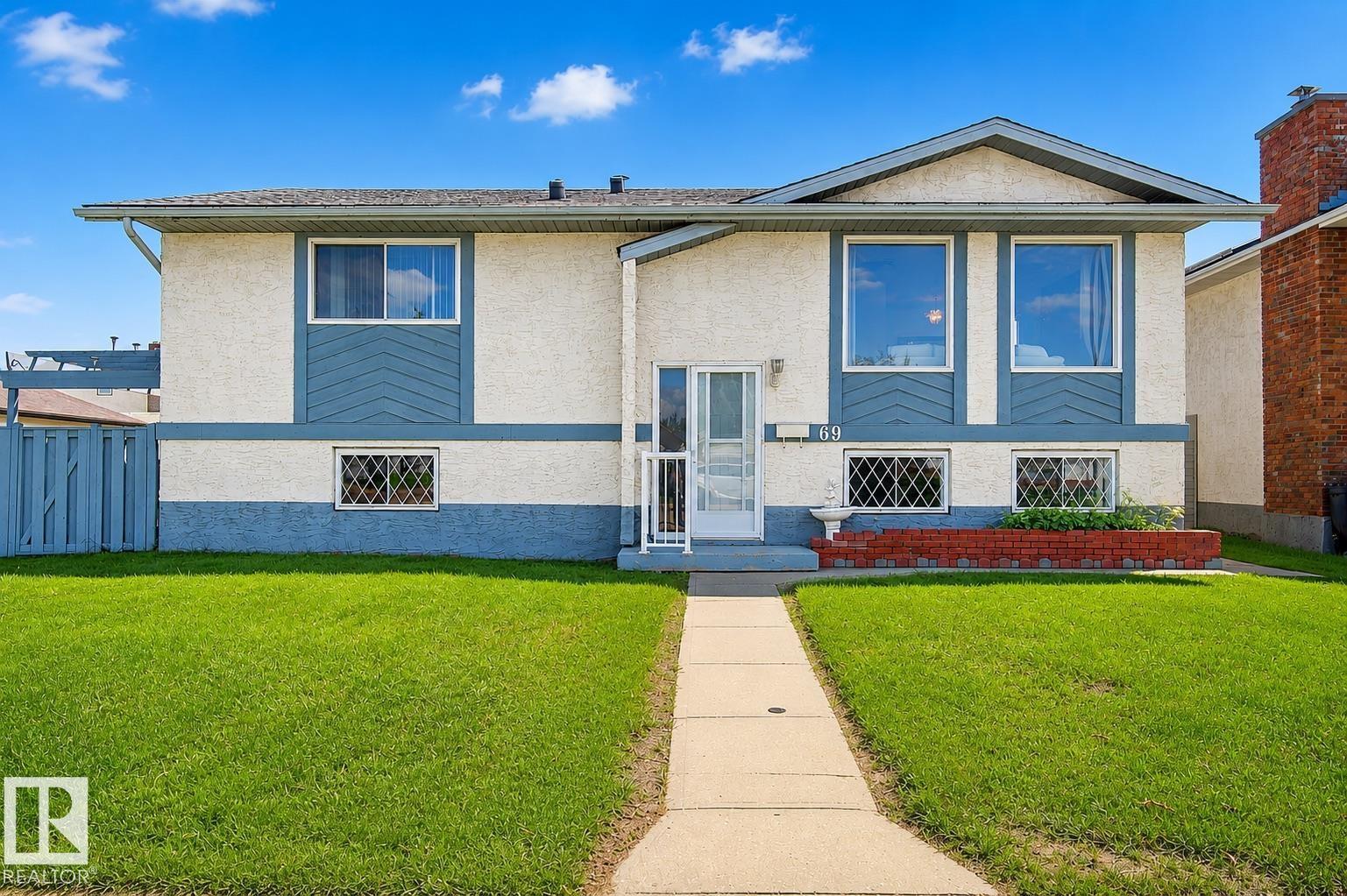 MLS® listing #29999953 for sale located at 69 DUNLUCE RD NW