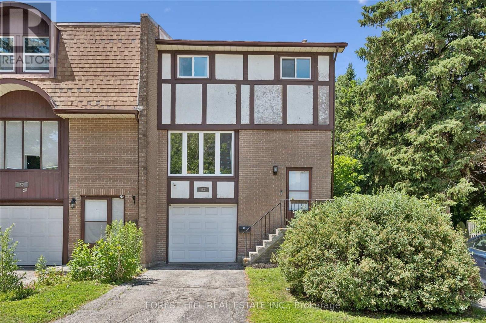 MLS® listing #30001381 for sale located at 53 - 49 CEDARWOODS CRESCENT