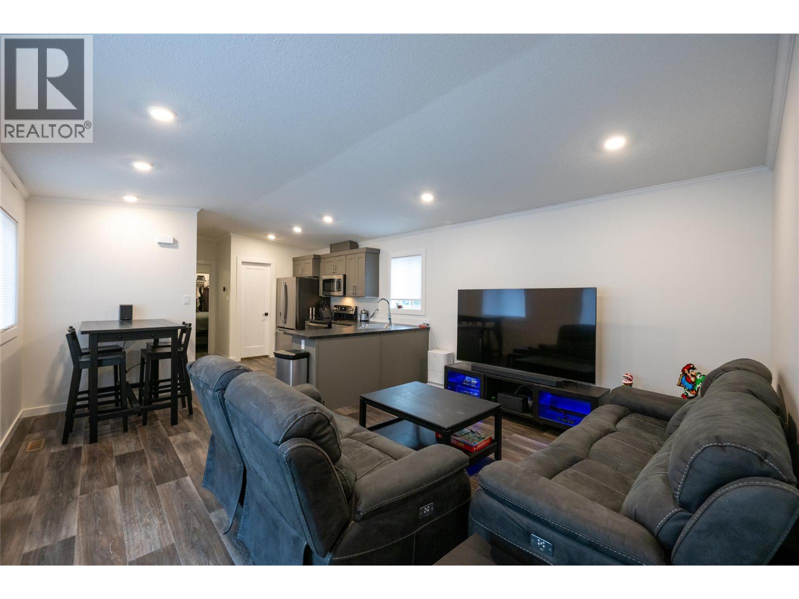 MLS® listing #30001509 for sale located at 2401 Ord Road Unit# 77