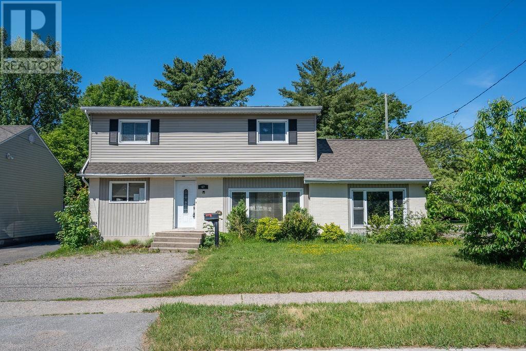 MLS® listing #30001610 for sale located at 67 Hugill ST