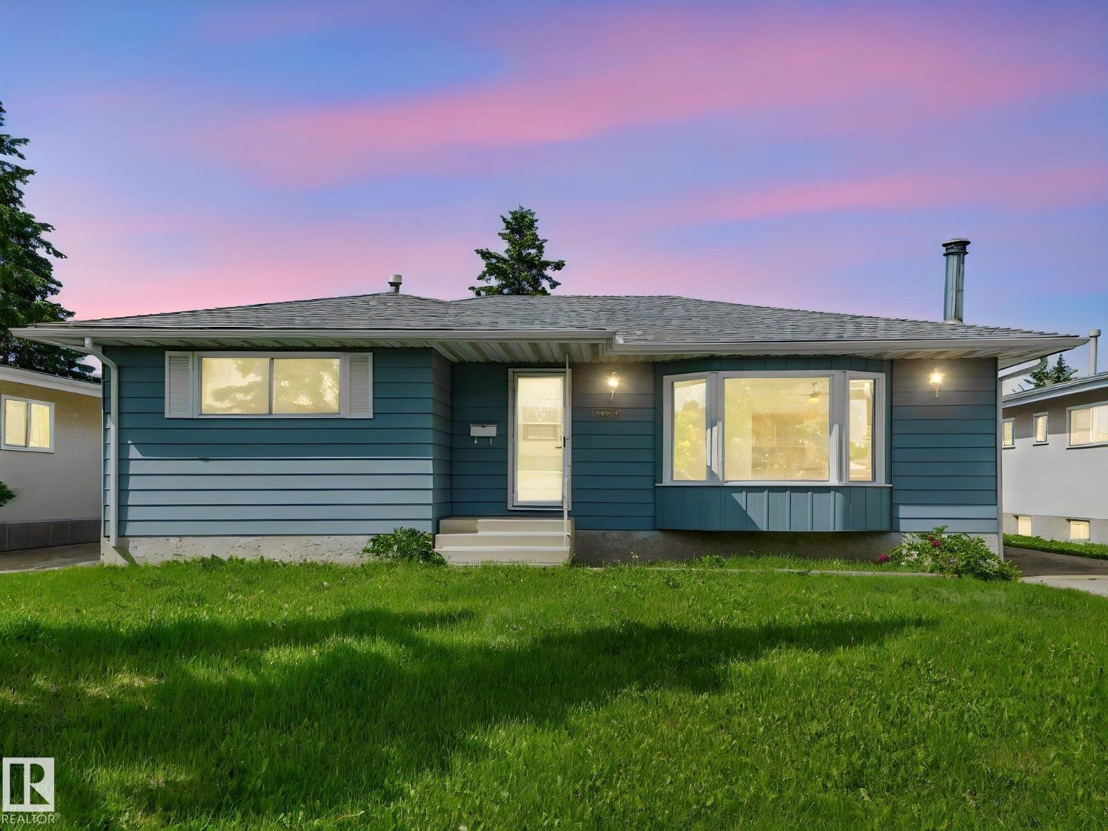 MLS® listing #30001717 for sale located at 11616 158 AV NW NW