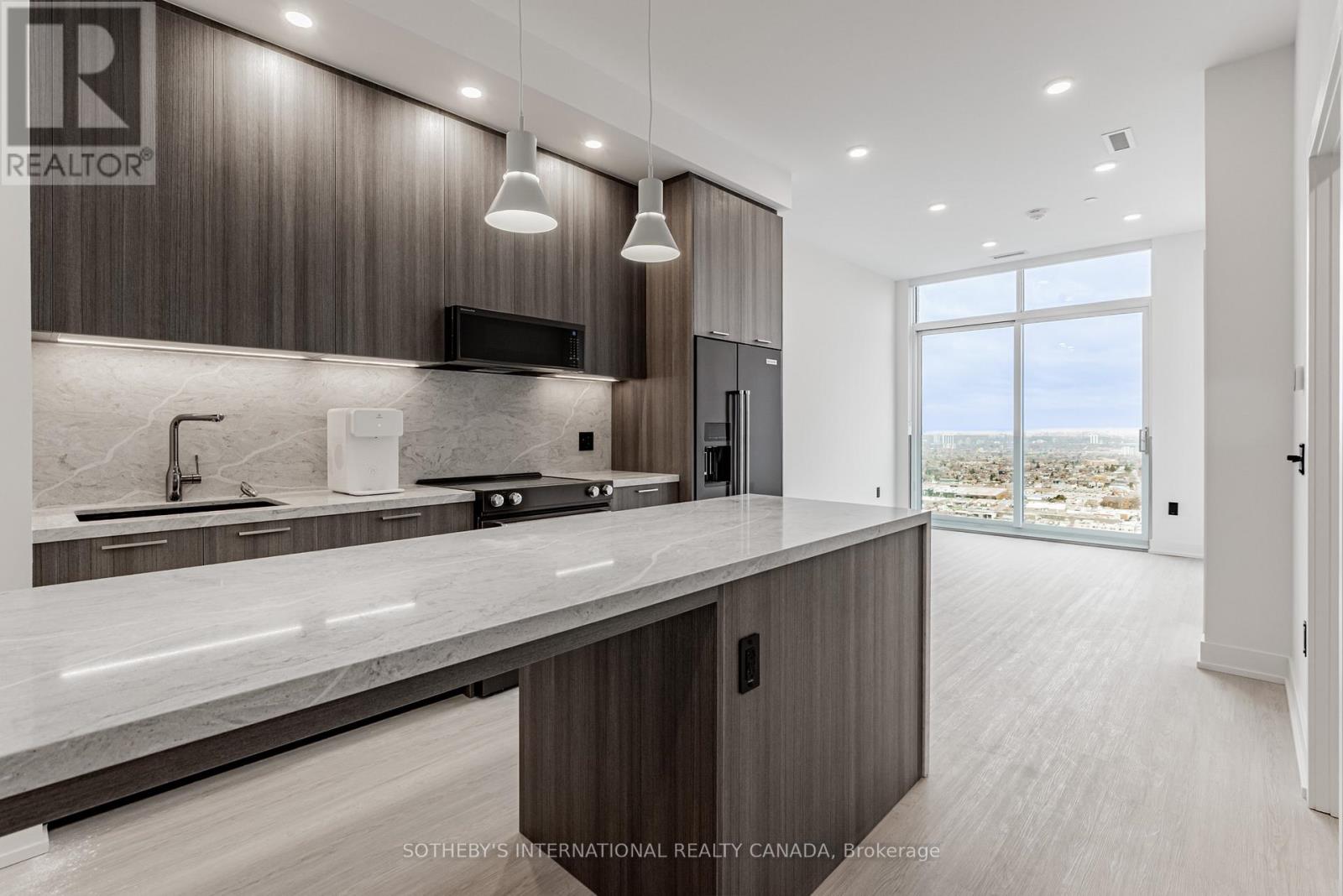 MLS® listing #30001766 for sale located at 505 - 31 YORK GARDEN WAY