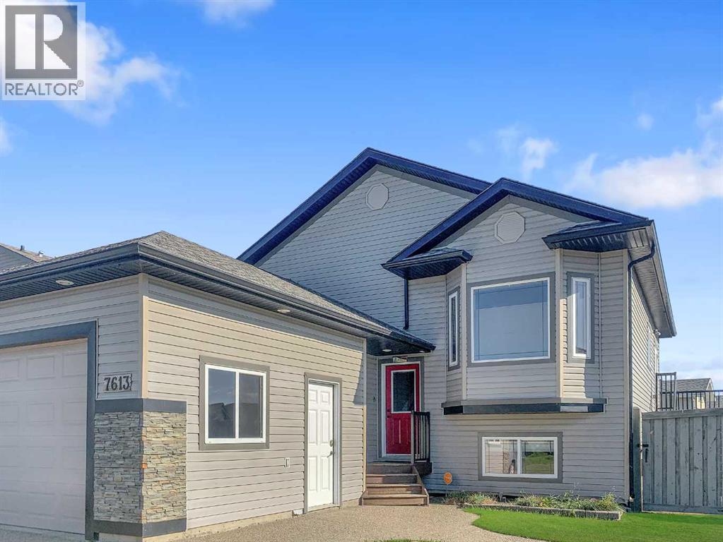 MLS® listing #30001982 for sale located at 7613 114 Street