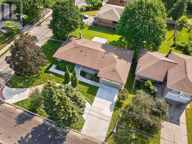 MLS® listing #30002076 for sale located at 203 GODDARD STREET