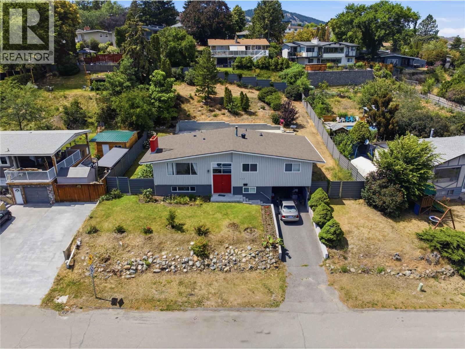 MLS® listing #30002349 for sale located at 355 Pemberton Terrace