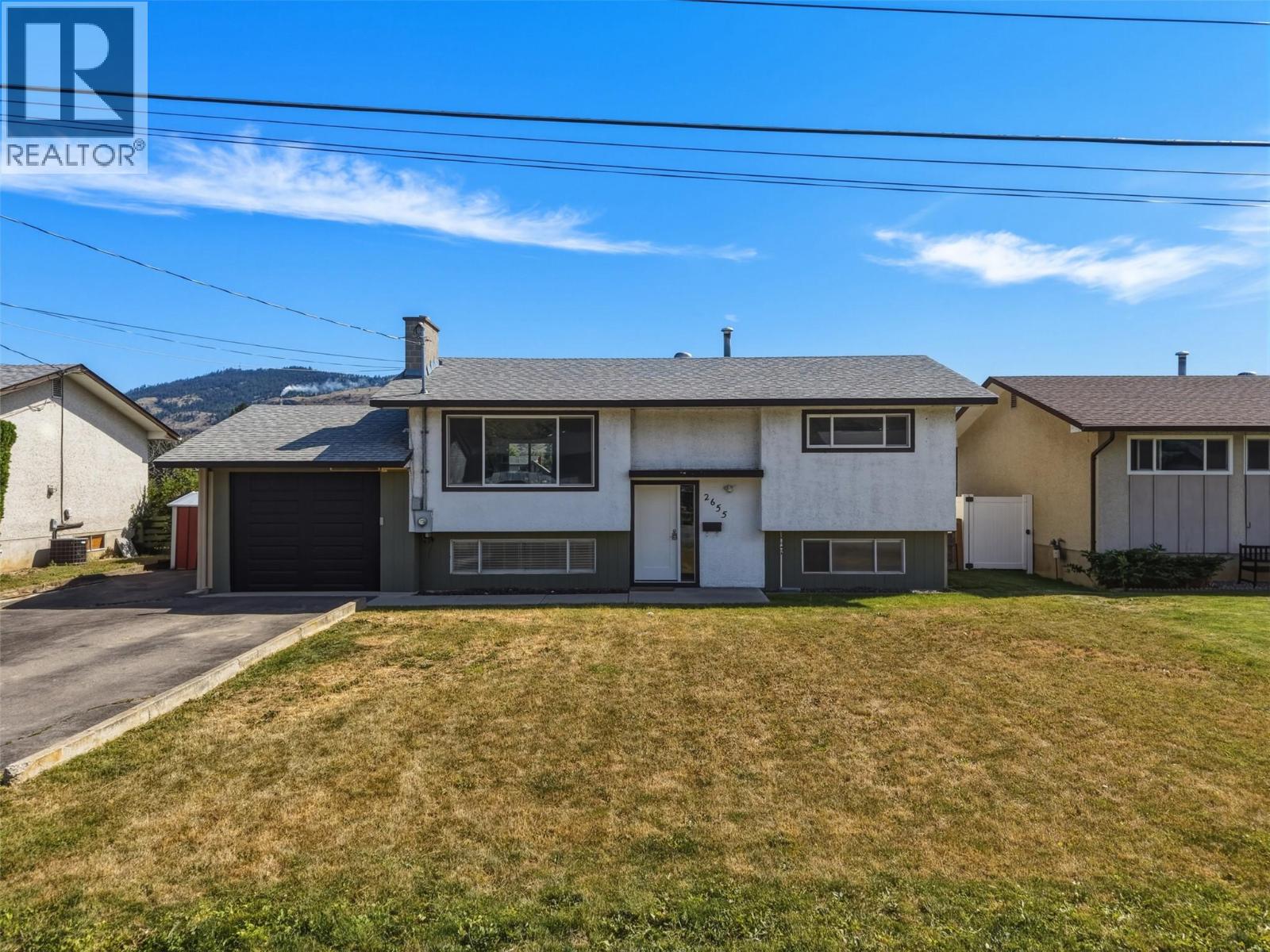 MLS® listing #30002350 for sale located at 2655 ARGYLE Avenue