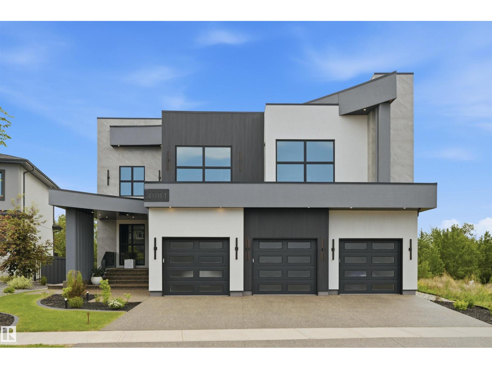 MLS® listing #30003163 for sale located at 4081 WHISPERING RIVER DR SW