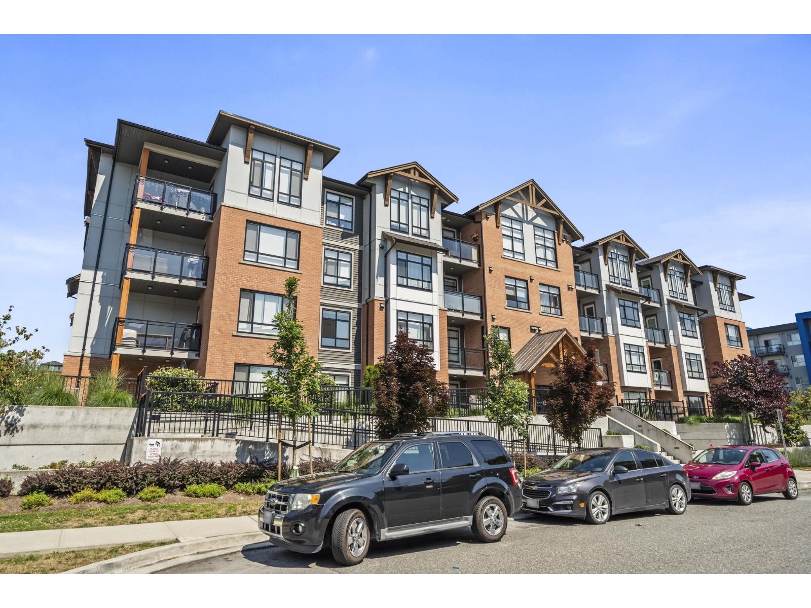MLS® listing #30003433 for sale located at 306 19945 BRYDON CRESCENT