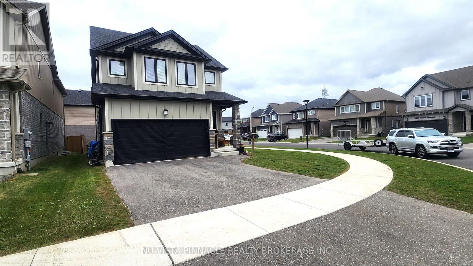 MLS® listing #30003570 for sale located at 3074 TURNER CRESCENT