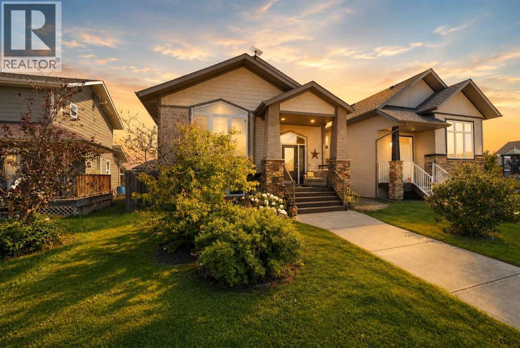 MLS® listing #30005380 for sale located at 84 Mackenzie Crescent