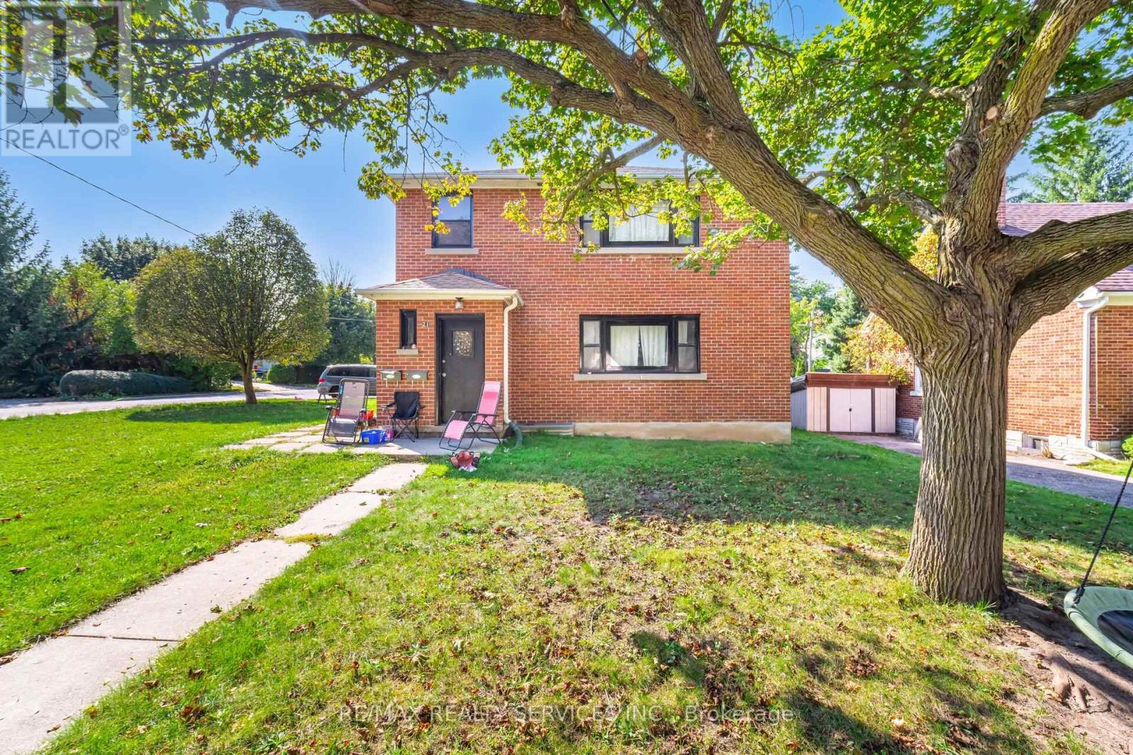 MLS® listing #30006194 for sale located at (LOWER) - 21 BEVERLEY STREET