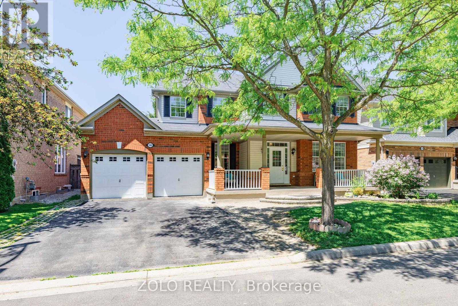 MLS® listing #30009514 for sale located at 1580 EARL CRESCENT