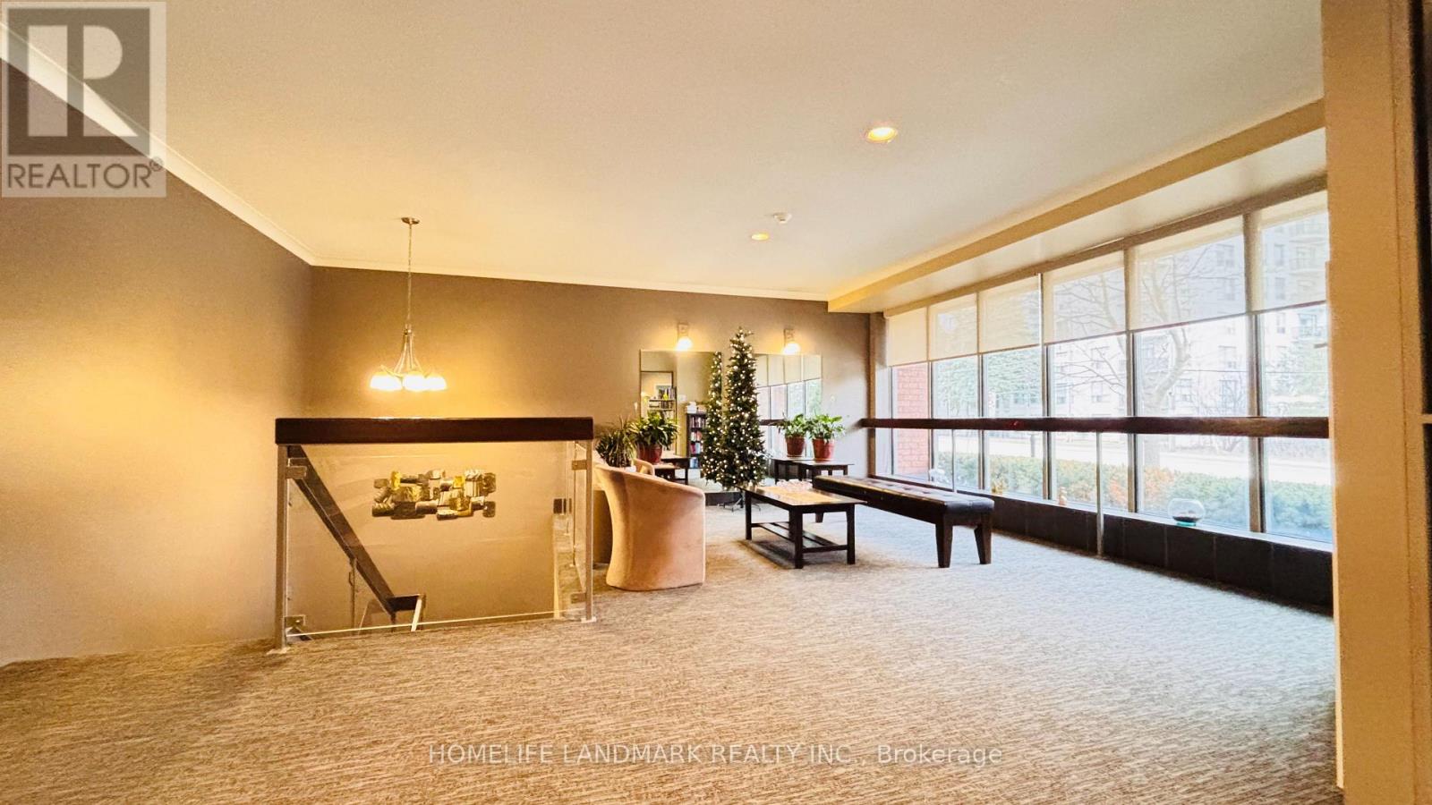 MLS® listing #30009522 for sale located at 207 - 300 KEATS WAY