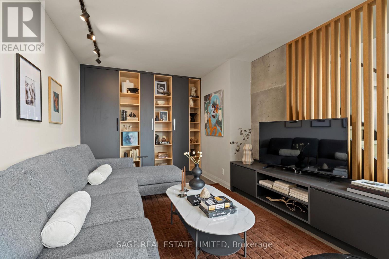 MLS® listing #30009539 for sale located at 506 - 18 MERTON STREET