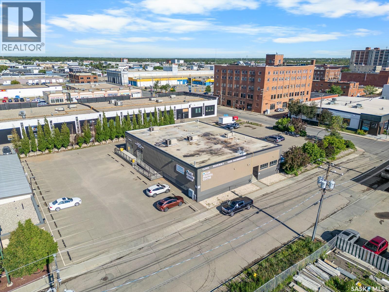 MLS® listing #30009823 for sale located at 1 1330 OSLER STREET
