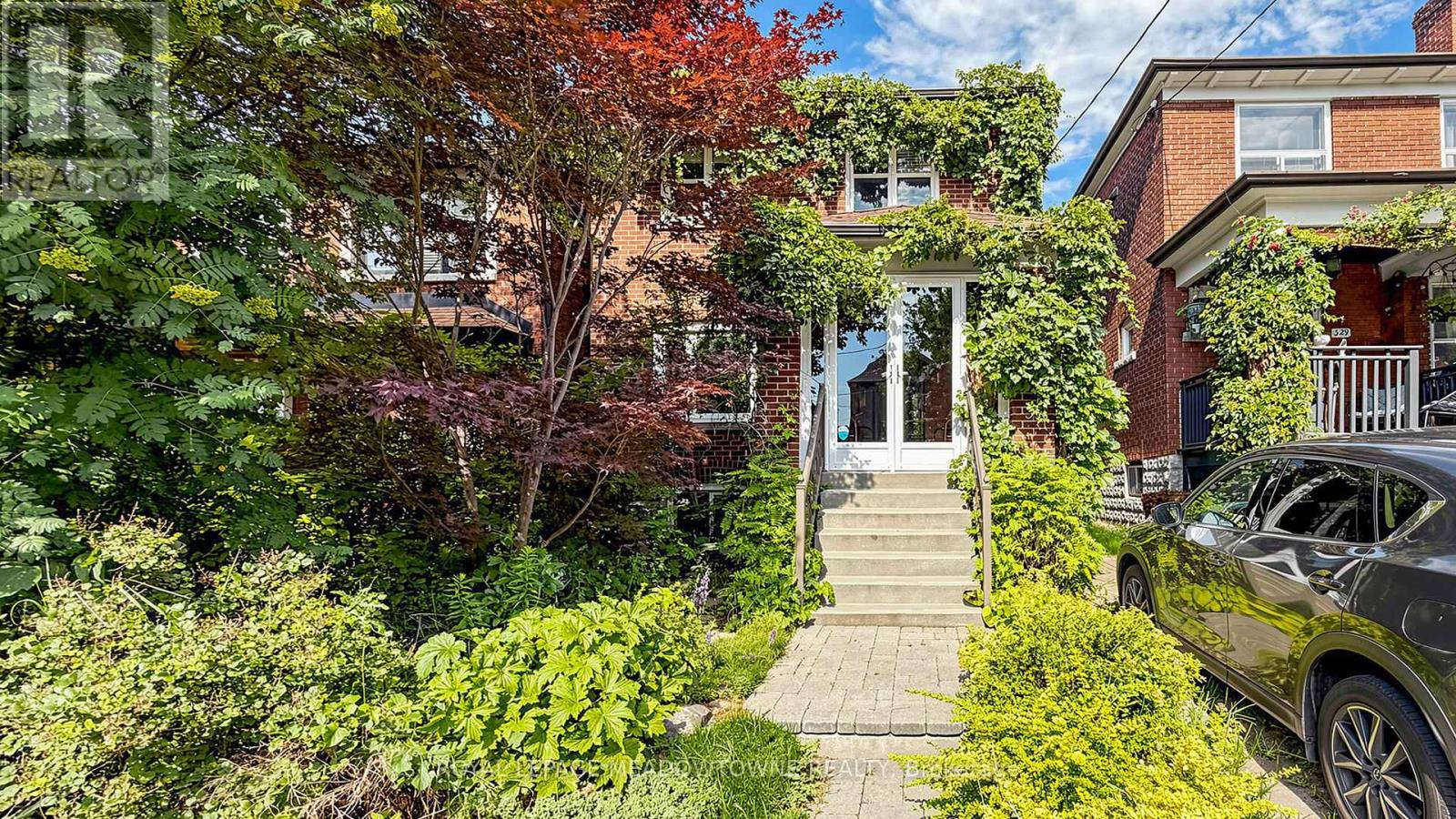 MLS® listing #30010384 for sale located at 331 GLENHOLME AVENUE