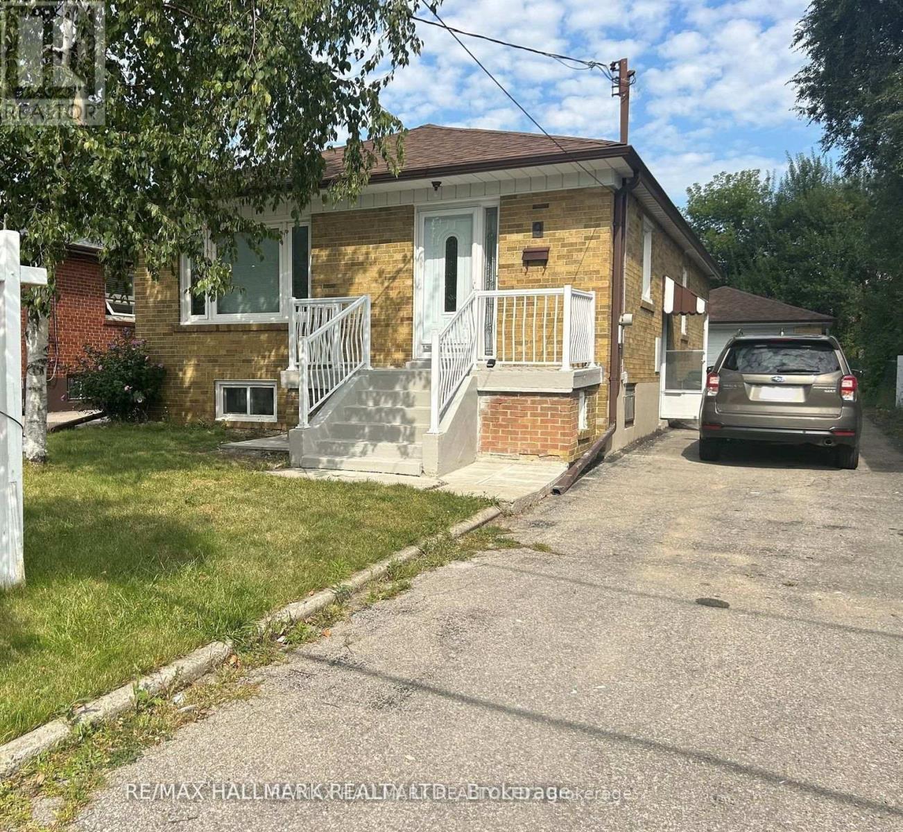 MLS® listing #30010558 for sale located at 9 MACLEOD STREET