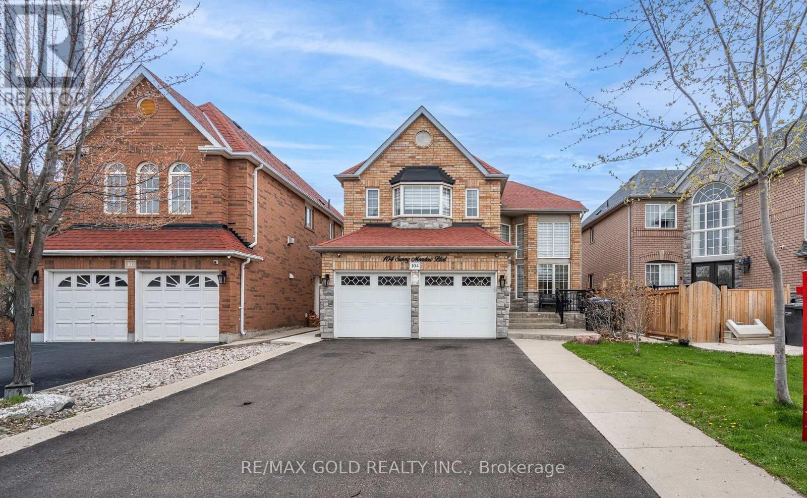 MLS® listing #30010806 for sale located at 104 SUNNY MEADOW BOULEVARD